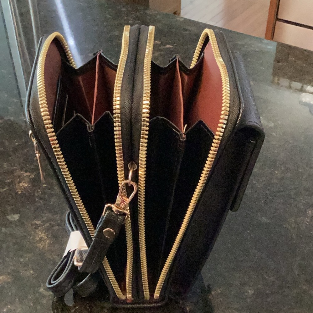 Cellphone Crossbody